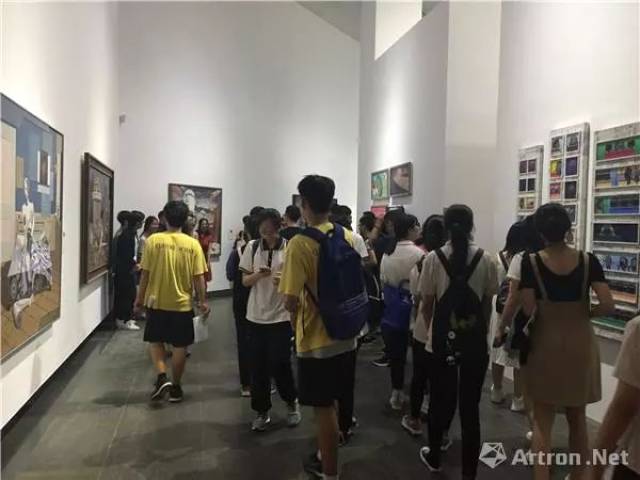 图集 广州美院本科毕业作品展首次在广东美术馆展出