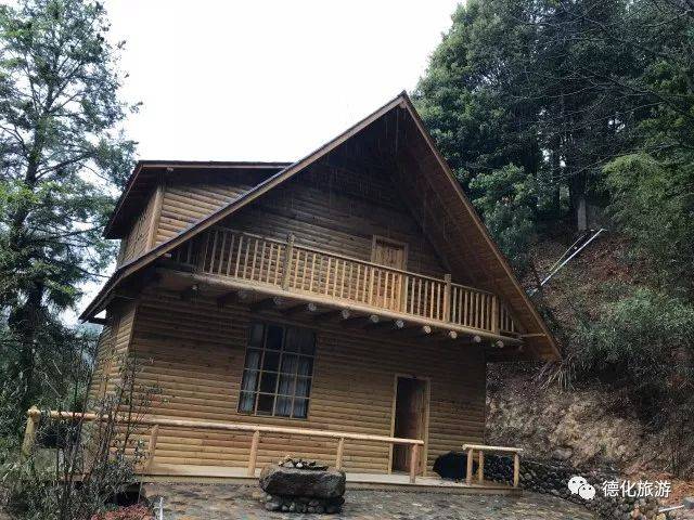 度假村度假由别墅别墅2万多平米,建设温泉23幢,酒店木屋15幢,主题嘉城对面凯商业街别墅图片