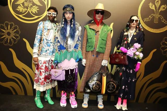 gucci resort 2019—大型"时尚篝火盛会"