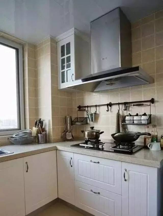 小厨房装修设计效果图,空间变"大"有诀窍!