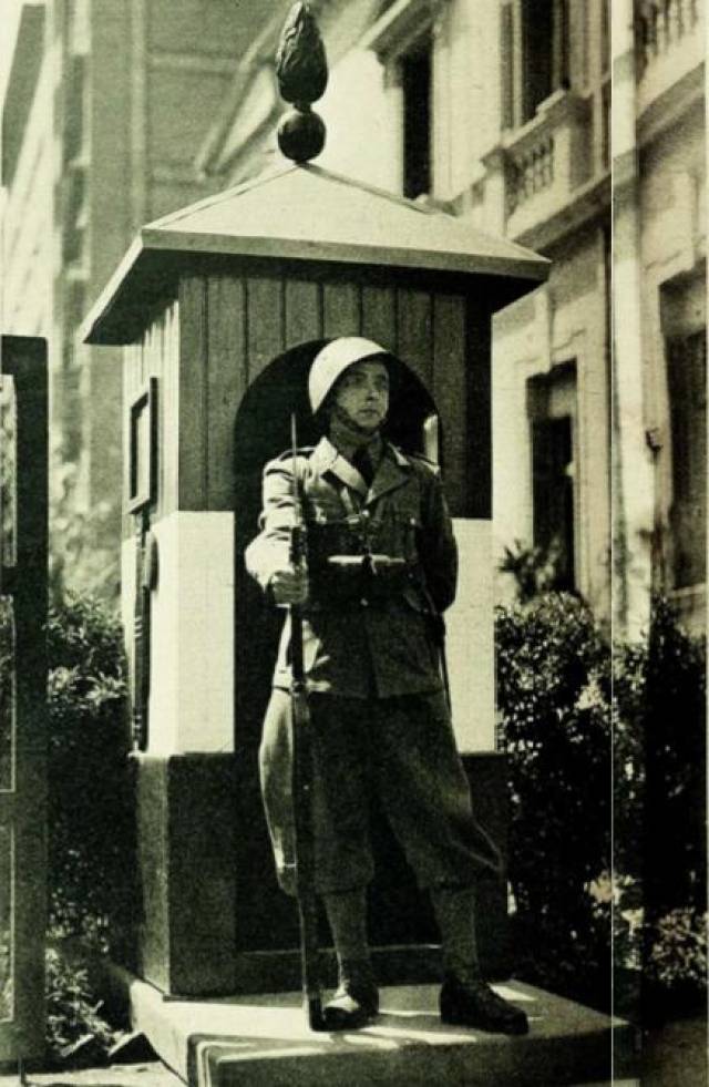 老照片故事:80年前上海租界里的外国军队,他们保护了40万难民