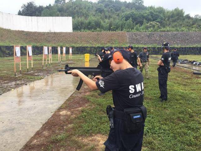 新型警用冲锋枪jh16-1