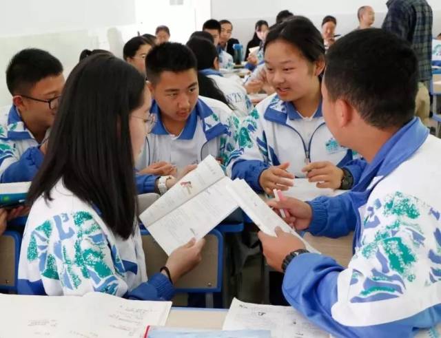 临沧市第一中学天有实验学校2018年招生公告