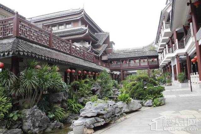 东方之梦商业街铺实景
