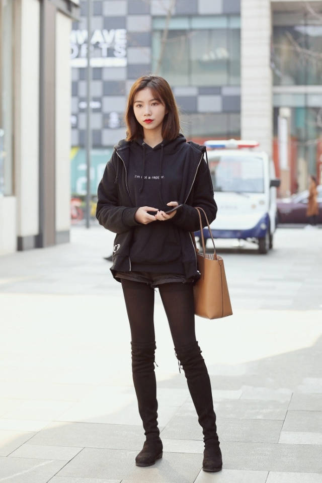 前卫时尚美的不一而足,不着迷也得高回头率