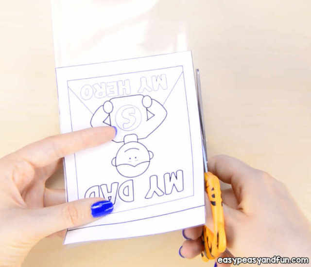 幼儿父亲节手工礼物-父亲节魔术英雄卡制作