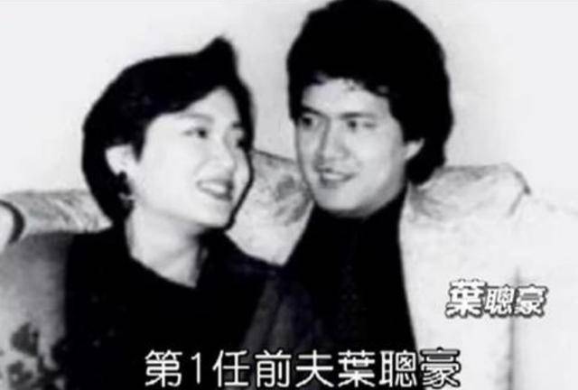 她人如其名,被骗婚后共侍一夫,再婚时周星驰当伴郎,却