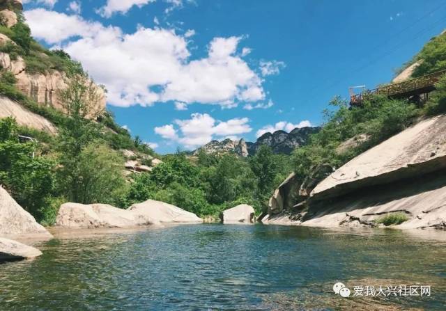 神堂峪自然风景区