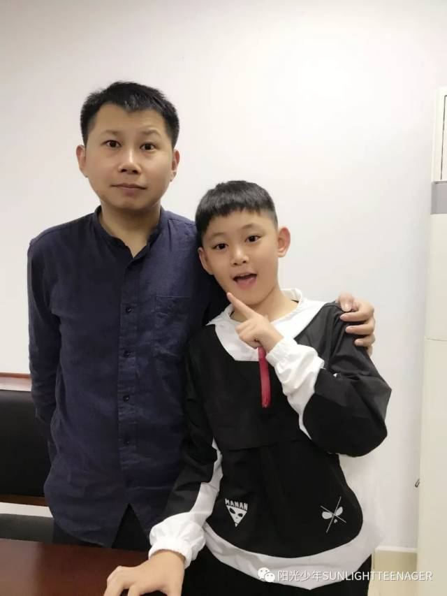 阳光少年"圆梦特派员" ii 孙宇豪:与阳光少年一起在歌声中快乐成长