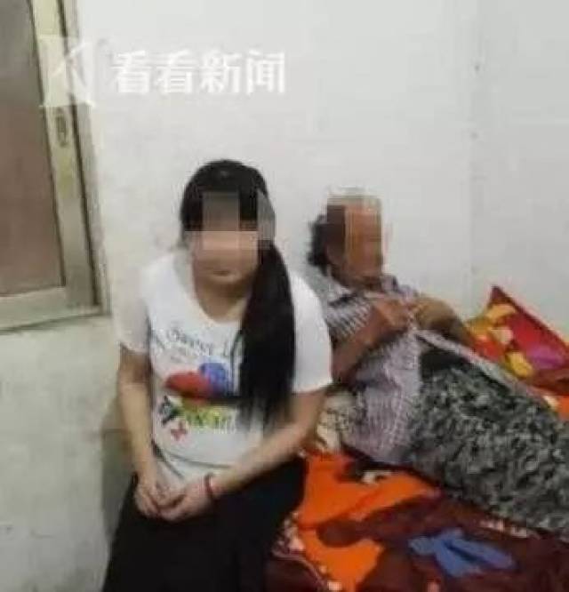 警方扫黄画面曝光现场辣眼,2名失足妇女被确认感染艾滋病毒