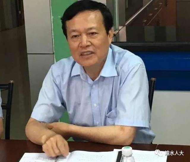 市人大常委会主任胡高平深入良山镇人大代表工作室联系接待群众