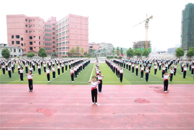 耒阳这个中学校园武术操惊艳全场!(附航拍视频)