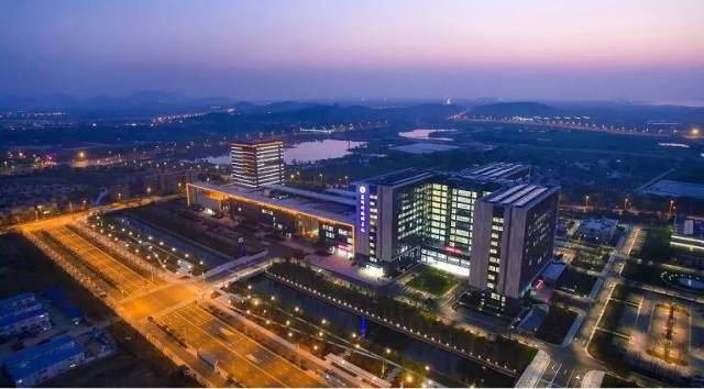 运行2年斩获医界近10项大奖，这家智慧医院是怎