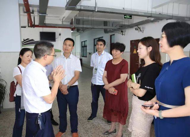 东西相连 心手相牵——贵州省余庆县白泥中学来汇贤考察交流