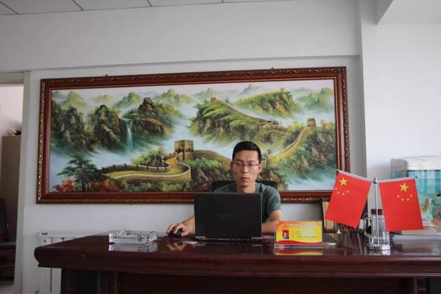 【榜样的力量】中华全国铁路总工会火车头奖章