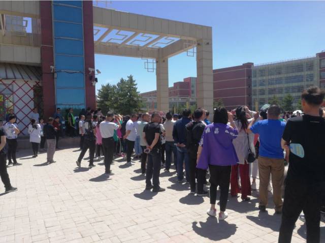 包头市社会服务联盟助力高考,更有主题演讲比赛等你来战~