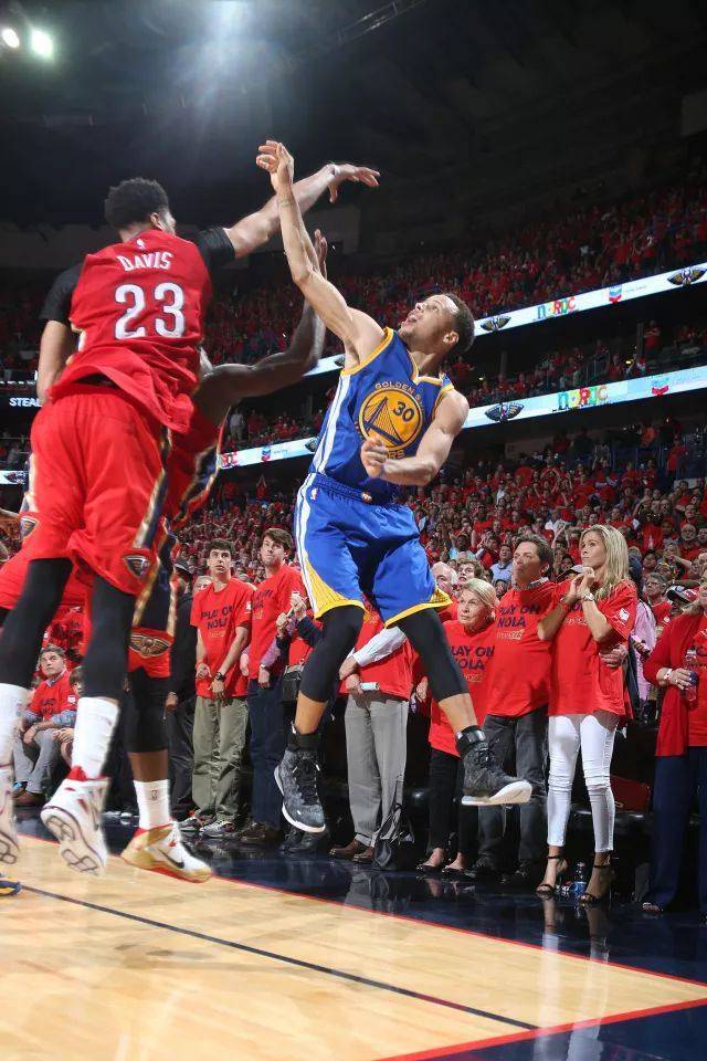 nba季后赛经典绝杀上脚球鞋大盘点 这些球员注定为大场面而生