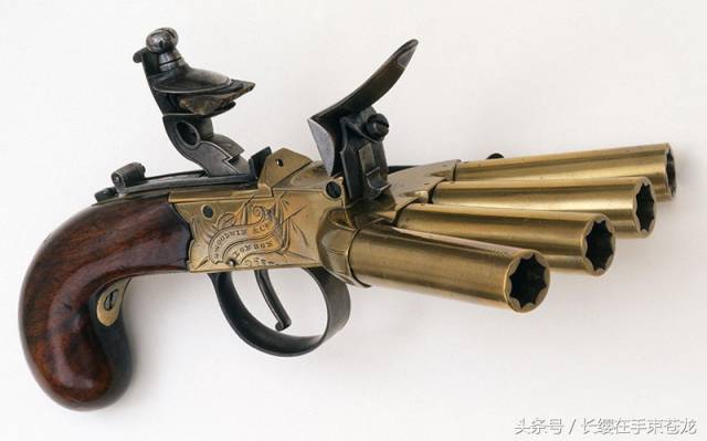近代枪械鼻祖 欧洲军队使用了两百多年的枪支 燧发枪