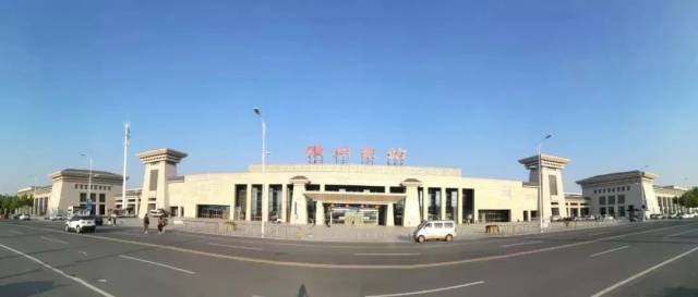 你好,我是蚌埠站,今年107岁