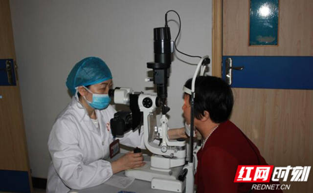 医院开展世界爱眼日健康讲座 助力光明扶贫工程