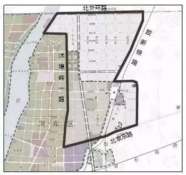 东至站前街及规划路,南临东路,西接沭埠岭一路,北至长春路,总规划