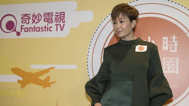 伍咏薇于《飞虎之潜行极战》饰演黑社会的头领,就算同吴岱融做对手戏