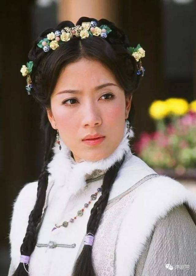 不过很多杨怡的忠粉都觉得杨怡最靓的古装造型是在《大唐双龙传》中