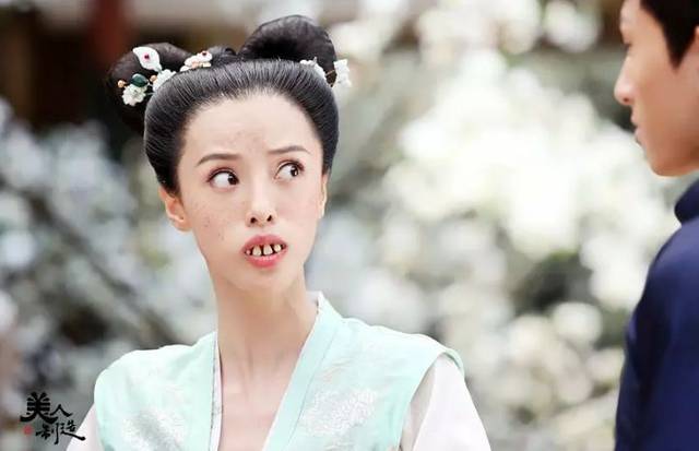 她不仅演的了美人,也驾驭得了丑女.