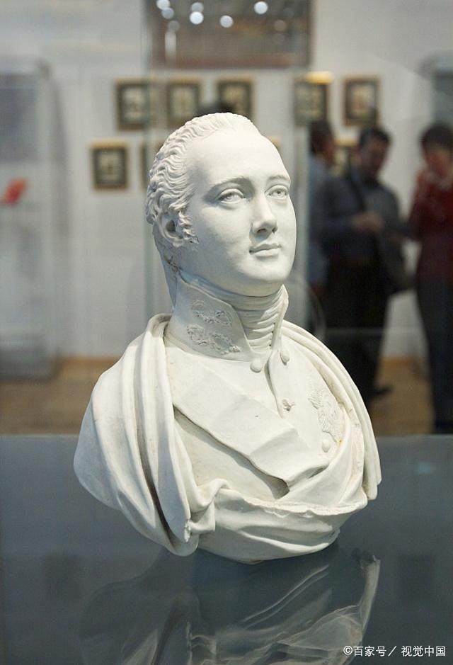 拿破仑说中国是沉睡的雄狮但下一句才是重点很