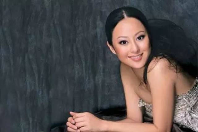 "让两任富豪丈夫都破产"的章小蕙,到底是个怎样的神奇女子?
