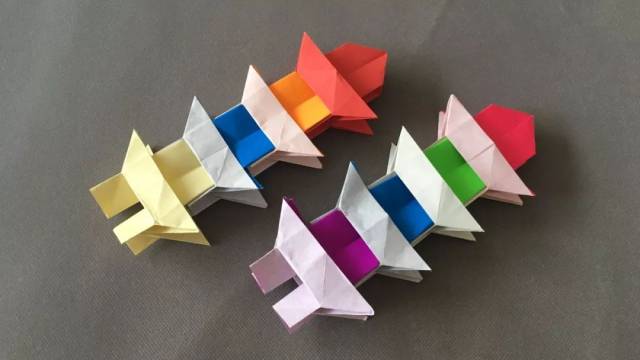 手工折纸,一分钟教你学会折宝塔,超级简单,而且很漂亮