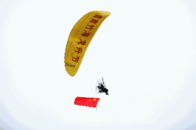 宜宾今天这场直播,12万人次围观!现场人山人海