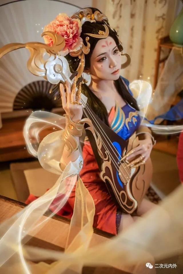 一笑倾城!王者荣耀杨玉环COS欣赏!