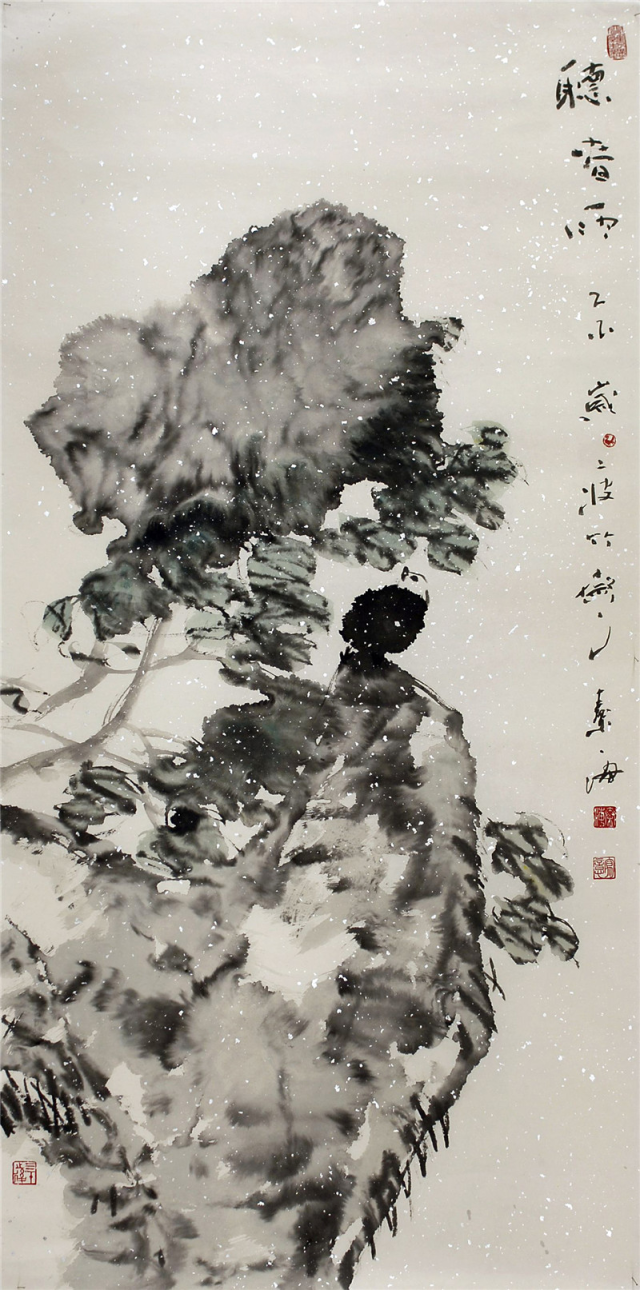 翰墨抒怀:品读著名画家秦海花鸟画艺术