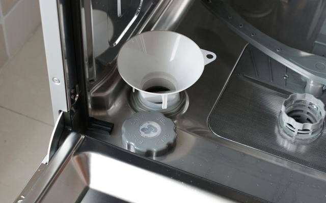 如何使用洗碗机刷碗 5992afac45ca4cd99fc897f72beb0f31.jpeg