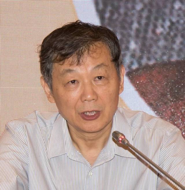 李彪理事长致欢迎辞