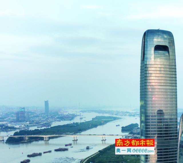 上周,中国风险投资琶洲大厦在海珠区琶洲经济圈的保利天幕广场举行