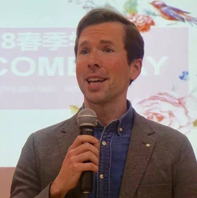 学生记者团中级组采访风采展示