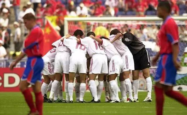 不做菊外人世界杯开赛在即《伪球迷装懂指南