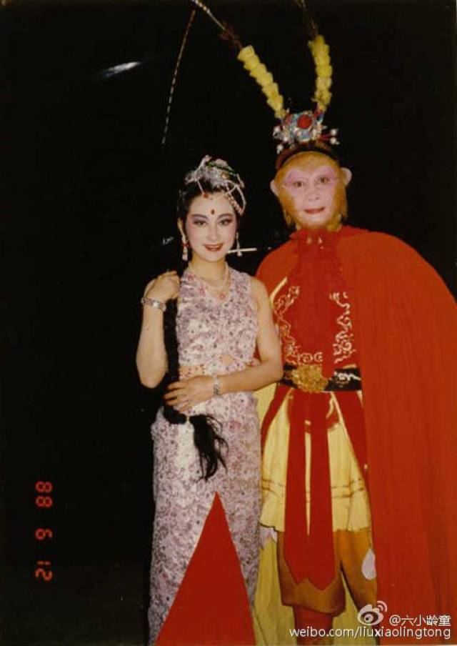 86版西游记"杏仙"王苓华穿豹纹跳舞 57岁仍出众