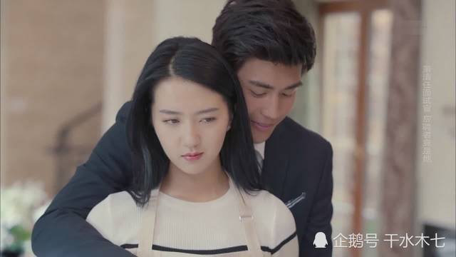 一对就是我们的萧清书澈,还有一对cp就是缪盈和宁鸣,他们的感情路也是