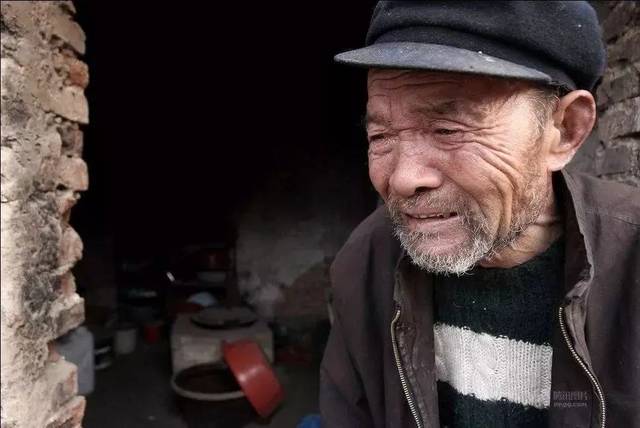 少喝一杯奶茶, 给老农民们一丝希望! 让老农不再哭泣