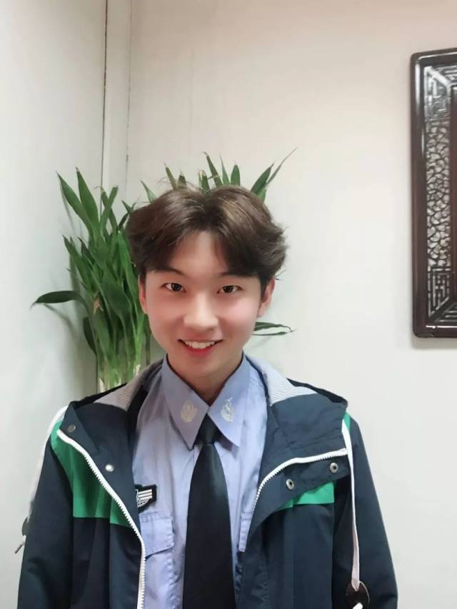 Ê×½ìÀøÖ¾³É²ÅÓÅÐã´óѧÉúÑݽ²±ÈÈü