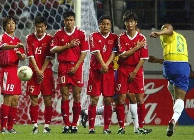 一封写给2035年中国男足的信.