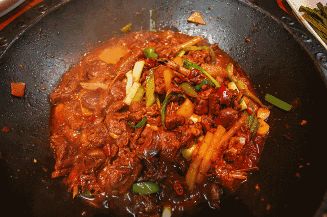 干 锅 鸡 美食 网 做法 640_426 gif 动态图 动图