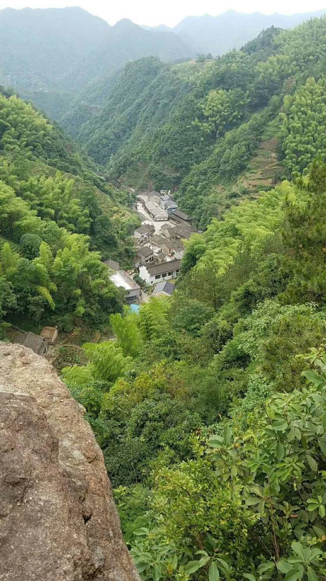 浙江绍兴外婆坑村风景区 不仅名字起的好 还是夏季旅游 休闲的好去处