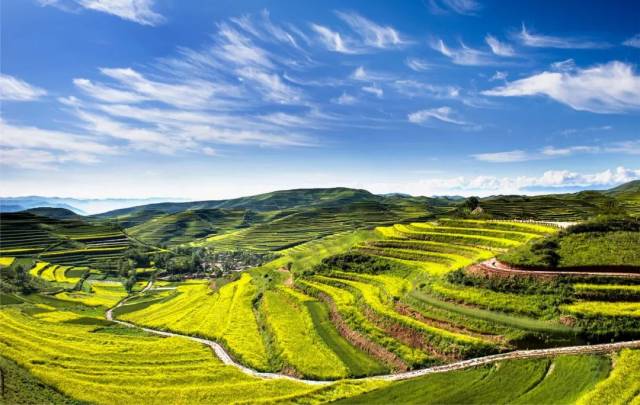 依托自然风光打造特色乡村旅游基地,使乡村旅游成为湟中县旅游业新的