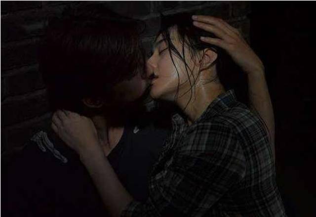 为什么范冰冰可以和任何男星拍吻戏,但唯独他不行?
