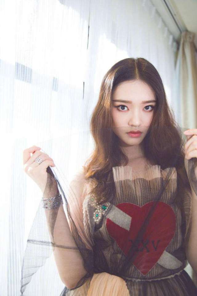 劈腿,校园暴力,作风不佳的女星也能洗白成女神,林允有