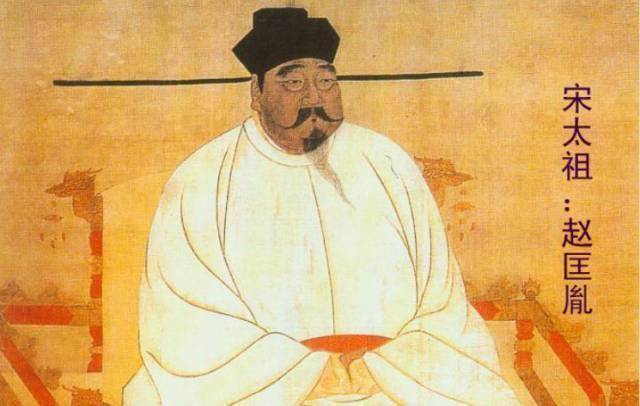 赵匡胤杯酒释兵权,为何不像朱元璋那样杀戮功臣?原因其实很简单